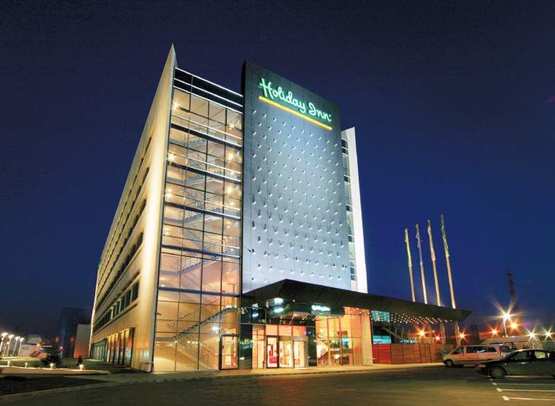 Crowne Plaza By Ihg Hotel